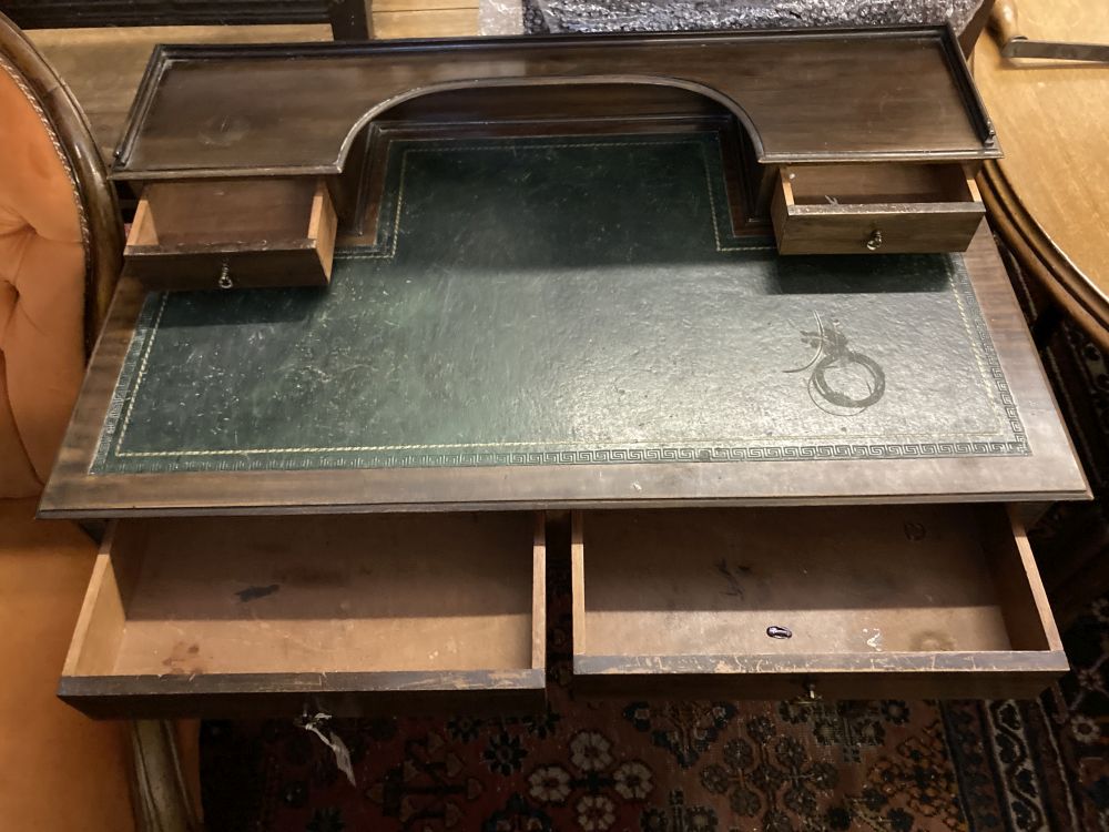 An Edwardian mahogany writing table, width 91cm, depth 52cm, height 74cm